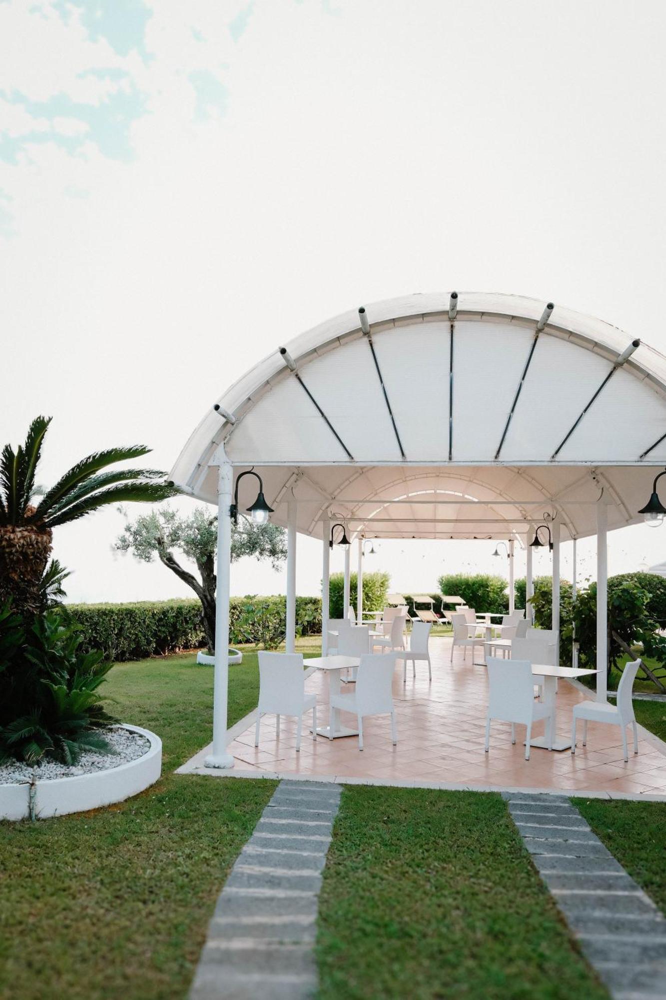 Hotel Mediterraneo Sapri Esterno foto