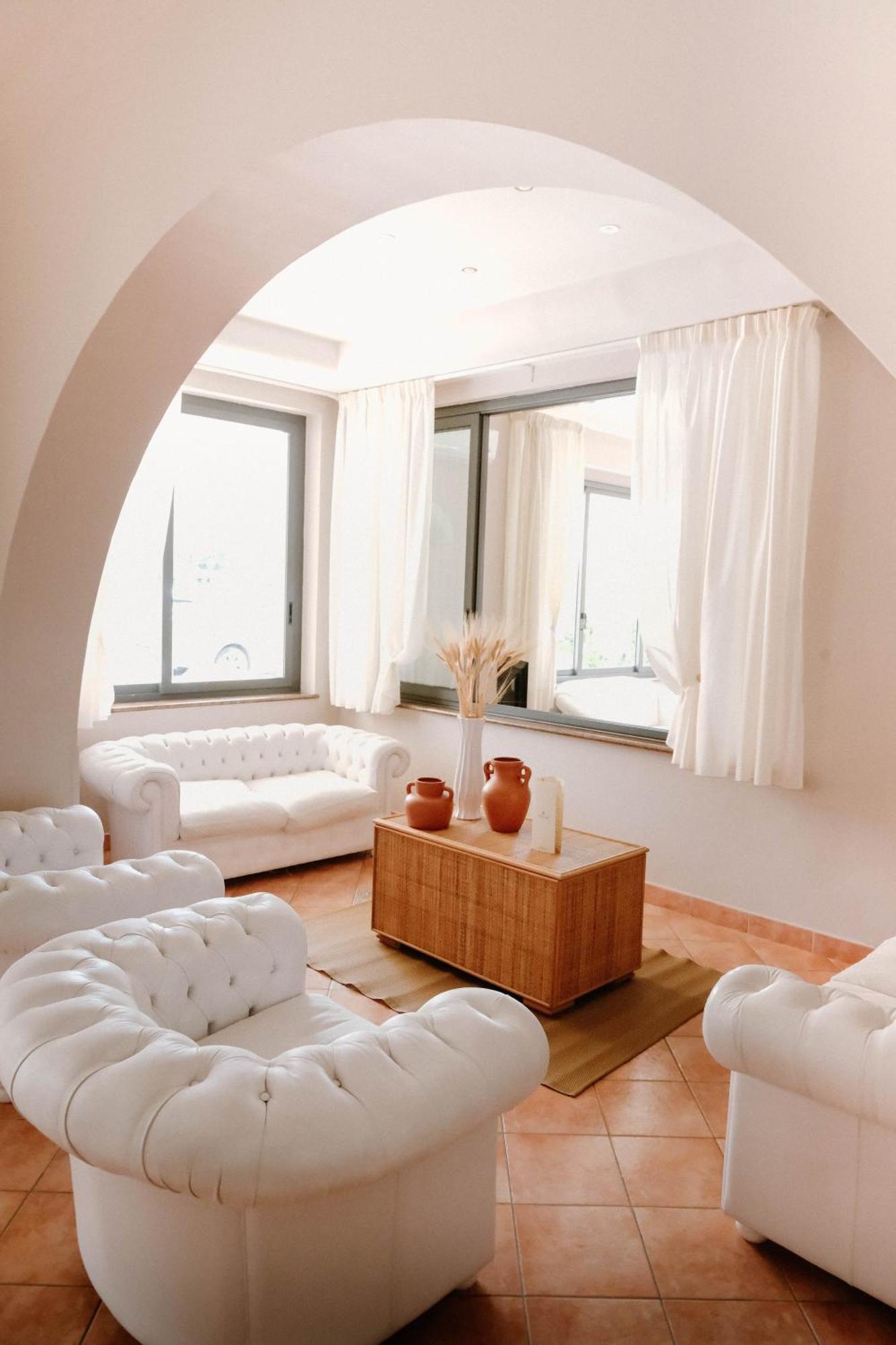 Hotel Mediterraneo Sapri Esterno foto