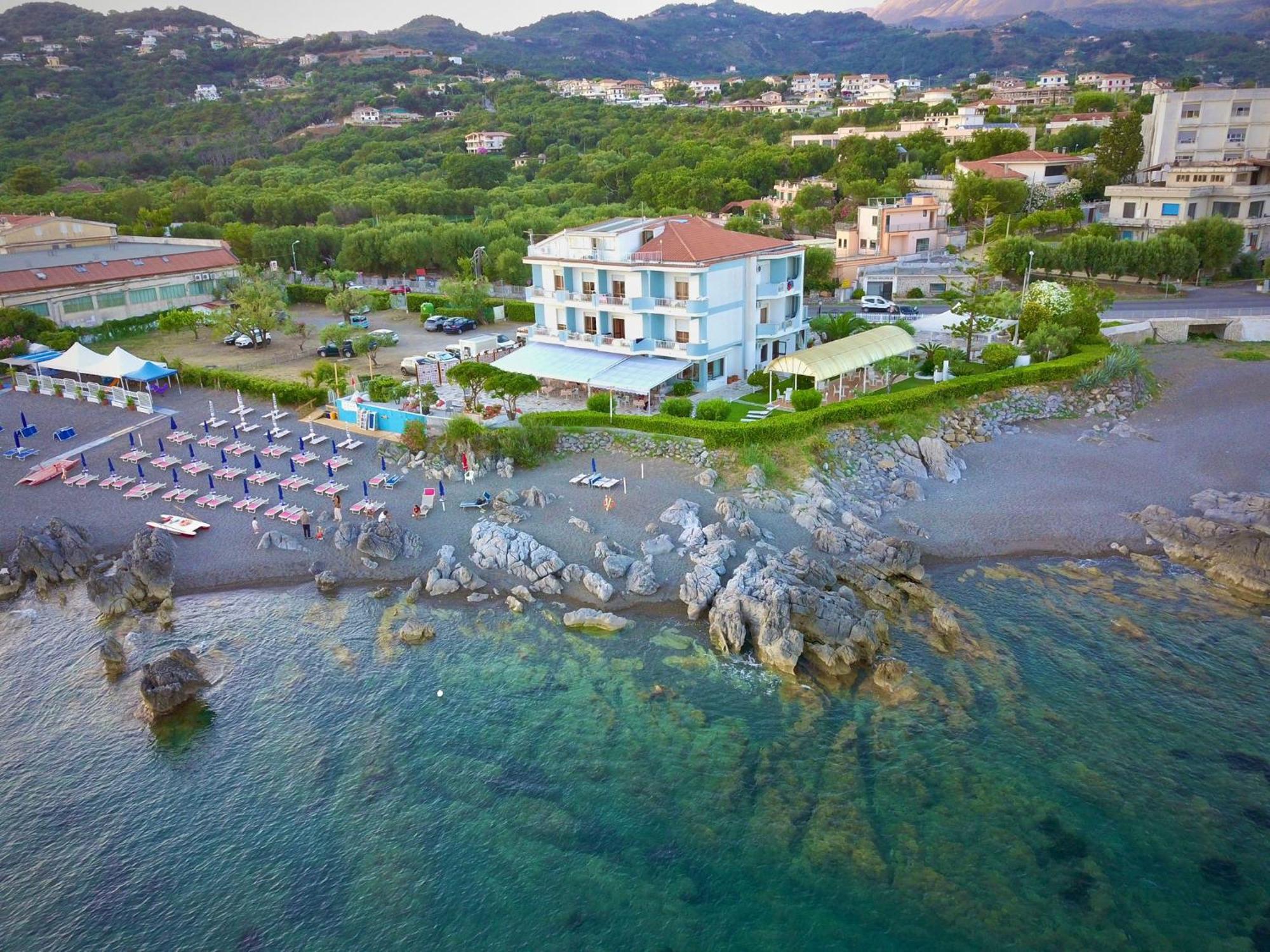 Hotel Mediterraneo Sapri Esterno foto