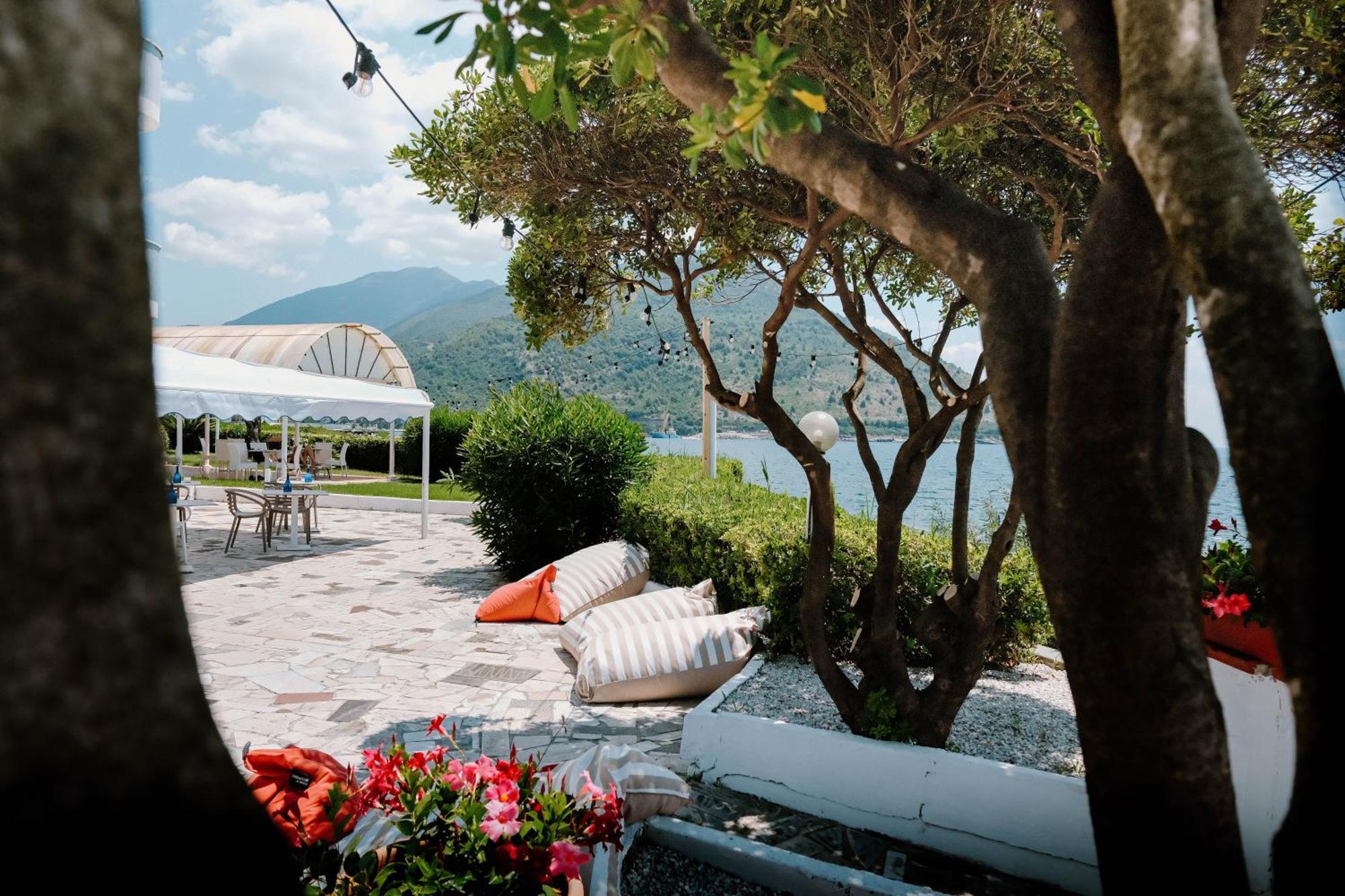 Hotel Mediterraneo Sapri Esterno foto