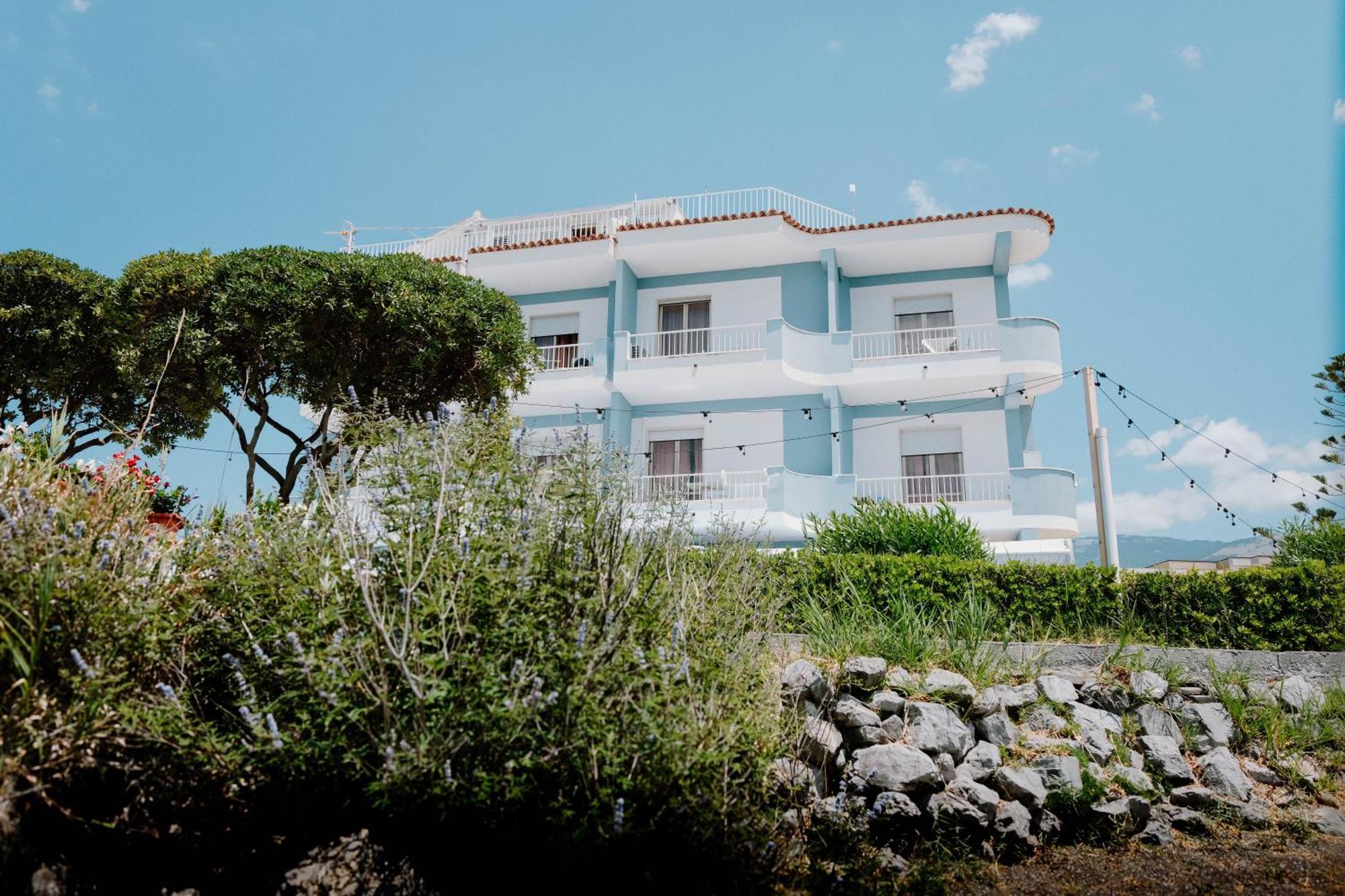 Hotel Mediterraneo Sapri Esterno foto