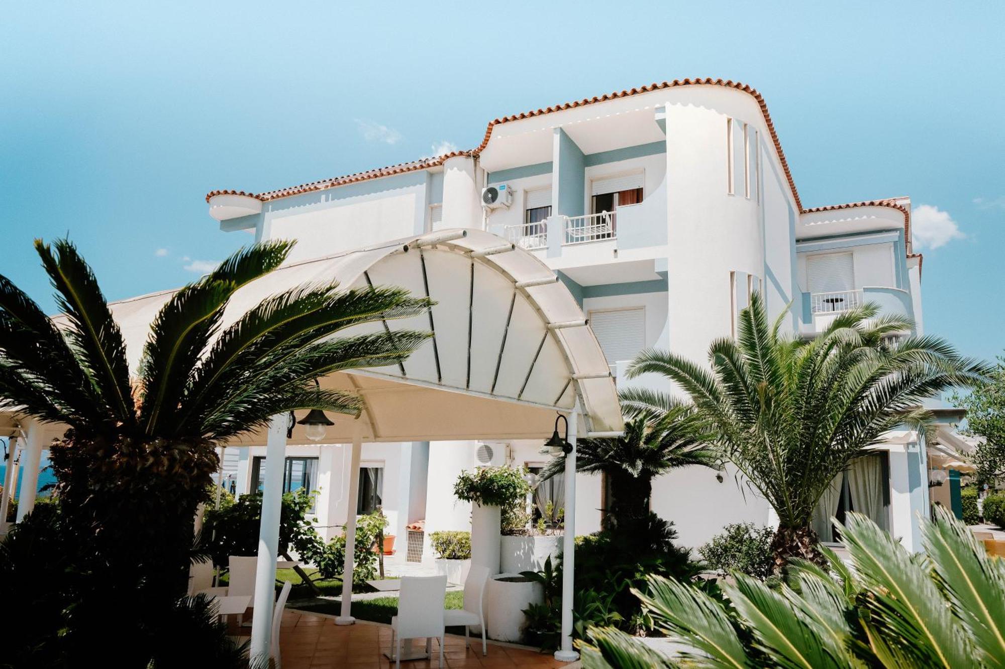 Hotel Mediterraneo Sapri Esterno foto