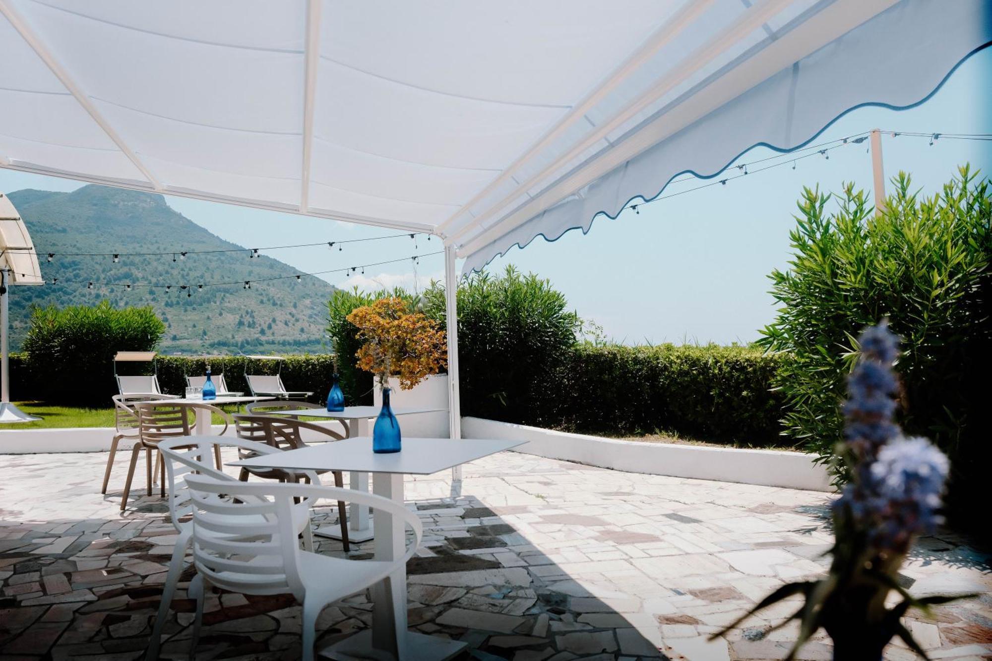 Hotel Mediterraneo Sapri Esterno foto