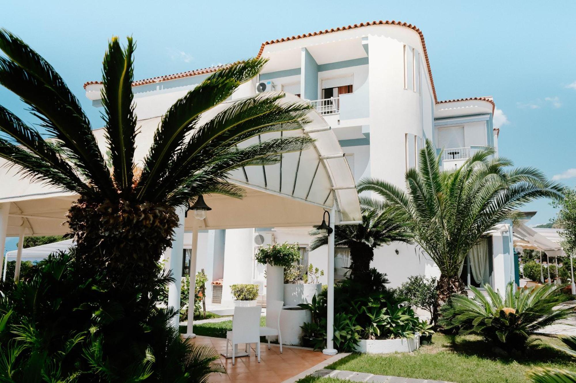 Hotel Mediterraneo Sapri Esterno foto