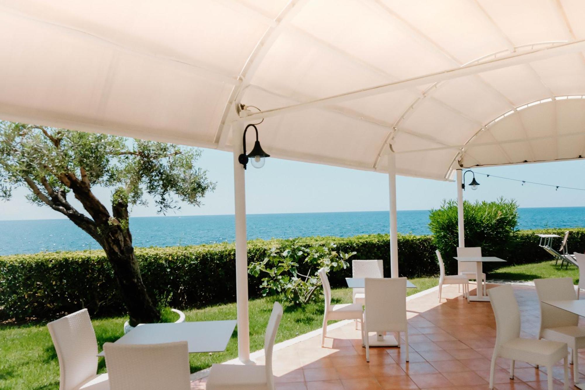 Hotel Mediterraneo Sapri Esterno foto