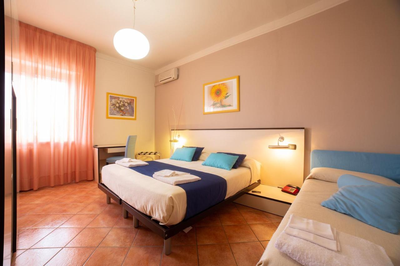 Hotel Mediterraneo Sapri Esterno foto