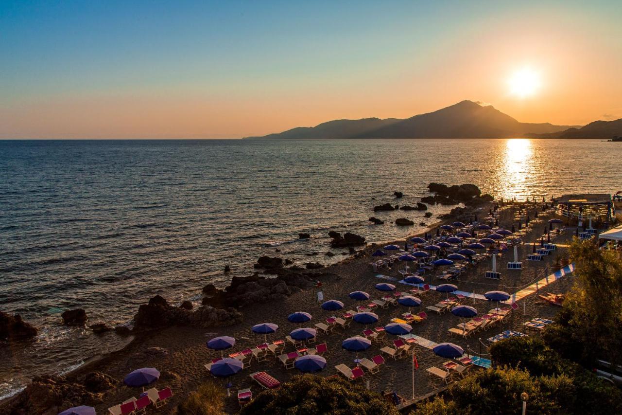 Hotel Mediterraneo Sapri Esterno foto